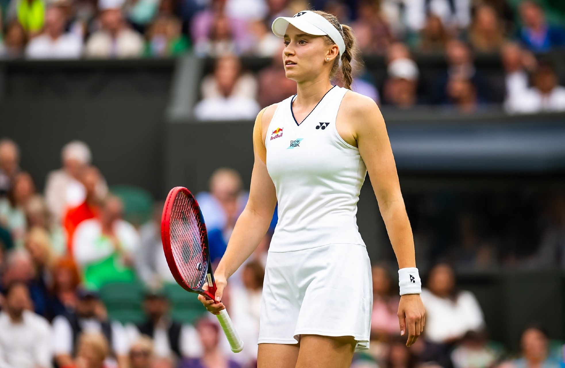 并通过巧妙 并通过巧妙