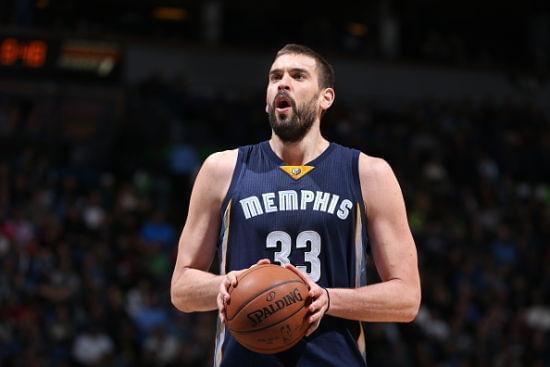 山东男篮正 山东男篮正