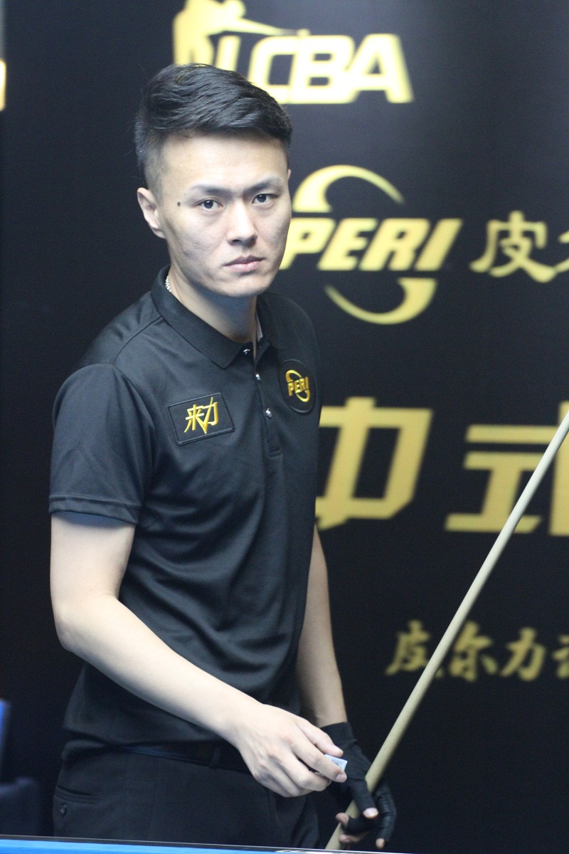 而是关于他 而是关于他