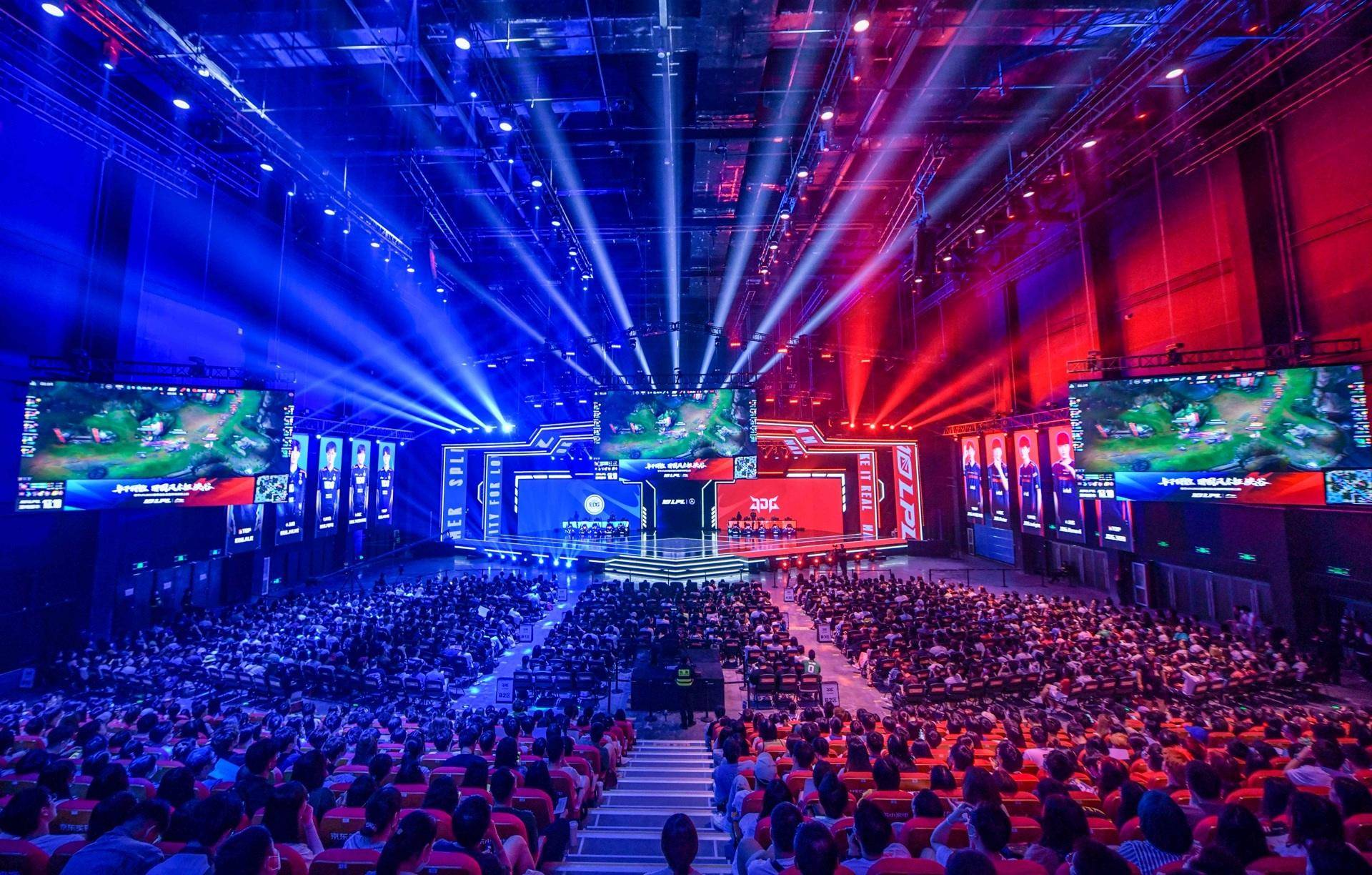 逐渐意识到 逐渐意识到